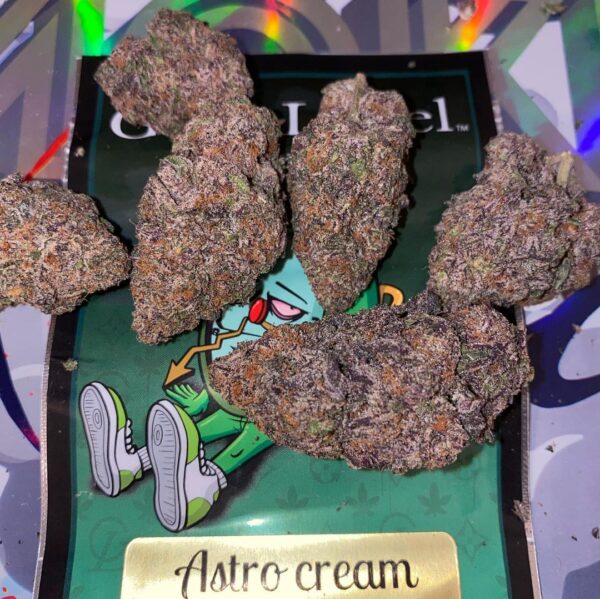 Astro cream Strain